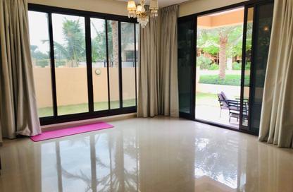 Villa - 4 Bedrooms - 4 Bathrooms for rent in Jumeirah Islands Townhouses - Jumeirah Islands - Dubai