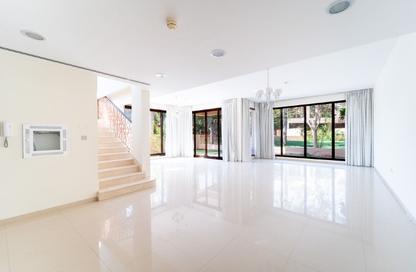 Villa - 4 Bedrooms - 4 Bathrooms for rent in Jumeirah Islands Townhouses - Jumeirah Islands - Dubai