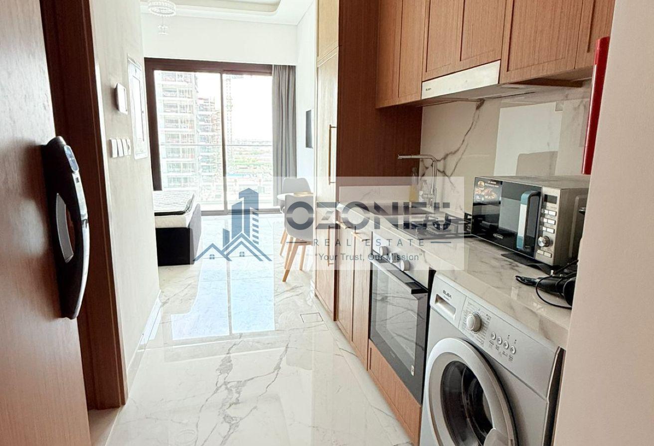 Chiller Free, Fully Furnished, High Quality photo 2