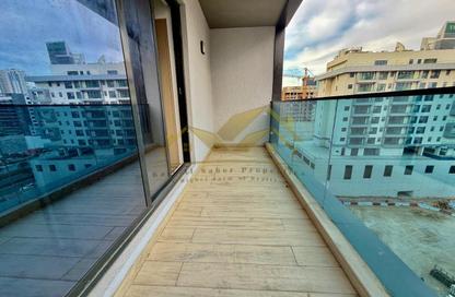 Apartment - 1 Bedroom - 2 Bathrooms for rent in Jumeirah Garden City - Al Satwa - Dubai