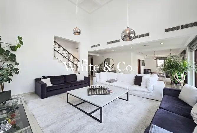 128811700 - Property Image 2
