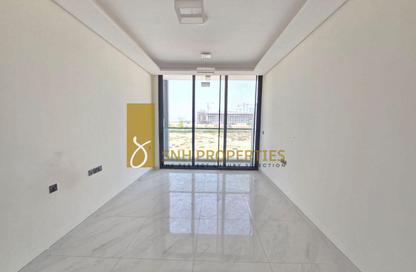 Apartment - Studio - 1 Bathroom for rent in Samana Golf Avenue - Dubai Studio City - Dubai