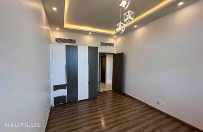 Apartment - 3 Bedrooms - 3 Bathrooms for sale in New Bridge Hills 3 - New Bridge Hills - Motor City - Dubai