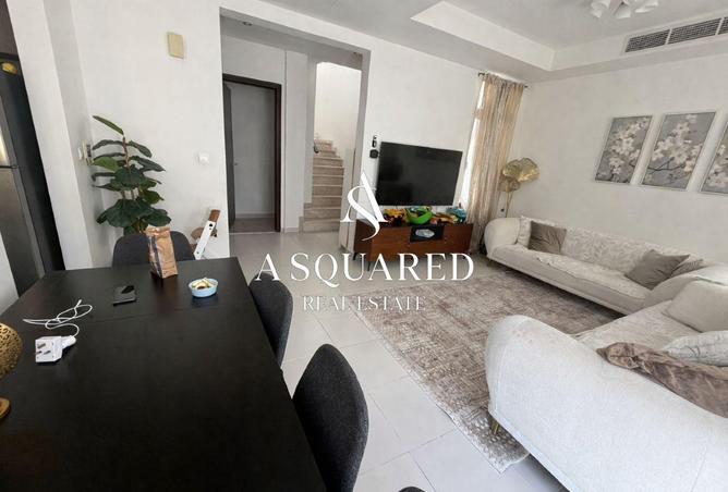 73115403 - Property Image 2