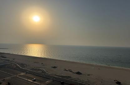 Apartment - 2 - 3 for rent in Ajman Corniche Residences - Ajman Corniche Road - Ajman