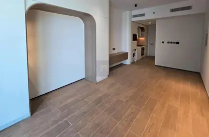 شقة - 1 حمام للايجار في مساكن الارتفاع - منطقة 16 - قرية جميرا الدائرية - دبي