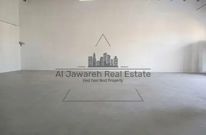 مستودع - استوديو - 1 حمام للايجار في أم درع - أم القيوين