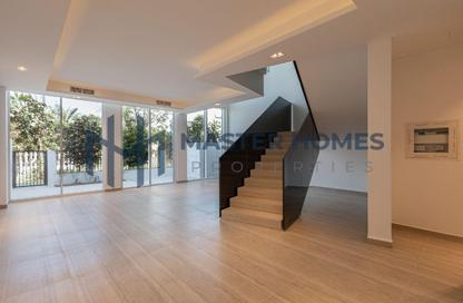 Villa - 4 Bedrooms - 5 Bathrooms for rent in Ixora - Al Barari - Dubai