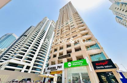 Apartment - Studio - 1 Bathroom for rent in Manchester Tower - Dubai Marina - Dubai
