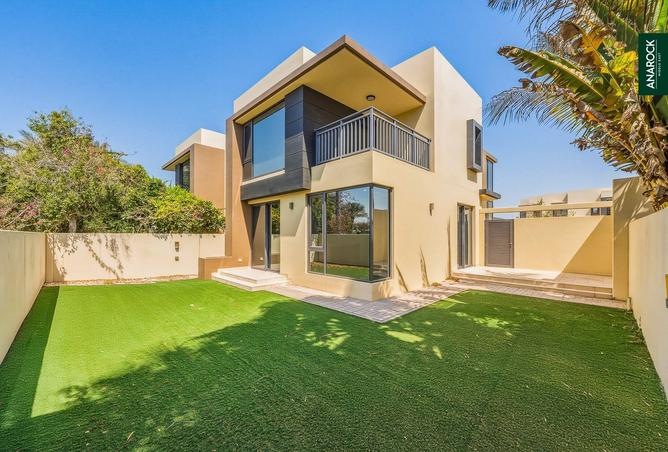 Semi Detached | Upgraded | Exclusive