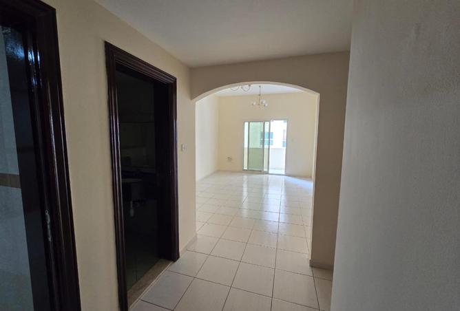 99554630 - Property Image 3