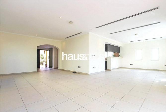 65553942 - صورة العقار 2