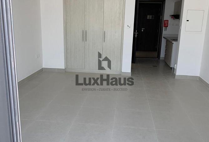92717205 - Property Image 2