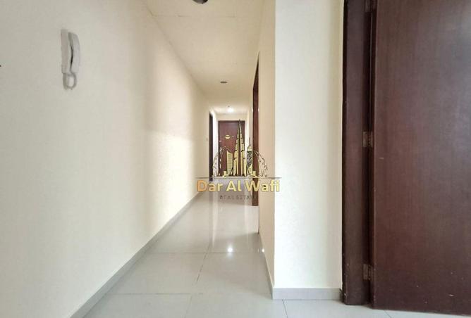 83231083 - Property Image 2