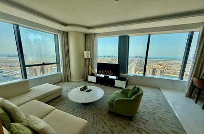 Apartment - 1 Bedroom - 2 Bathrooms for rent in The Palm Tower - Palm Jumeirah - Dubai
