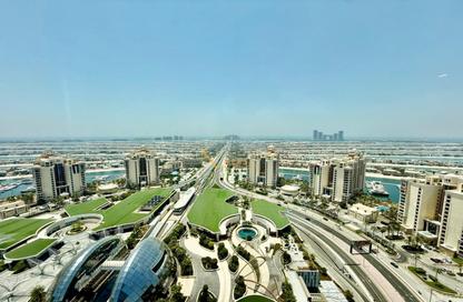 Apartment - 1 Bedroom - 2 Bathrooms for rent in The Palm Tower - Palm Jumeirah - Dubai