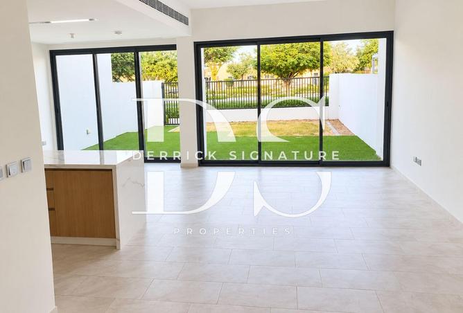 3-bed townhouse in La Rosa 1 · Vacant · Maid's room — photo 3