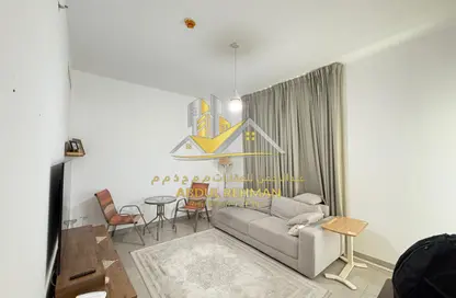 شقة - 2 غرف نوم - 3 حمامات للايجار في جواهر رزيدنسز - جزيرة مريم - الخان - الشارقة