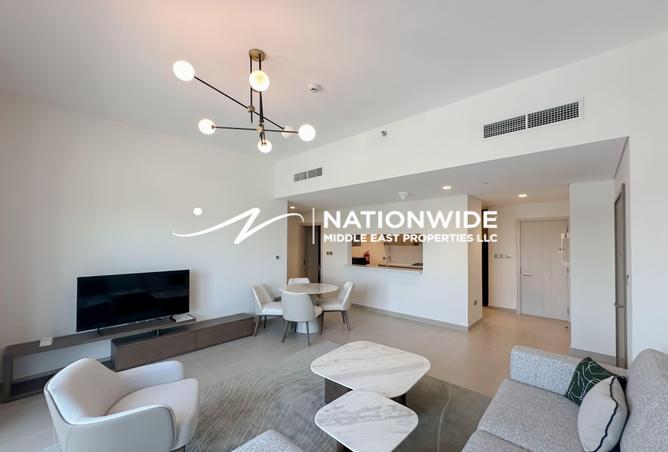 100858323 - Property Image 2