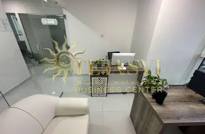 مكتب - غرفة نوم - 1 حمام للايجار في أسبن - شارع الشيخ زايد - دبي مكتب - غرفة نوم - 1 حمام للايجار في أسبن - شارع الشيخ زايد - دبي