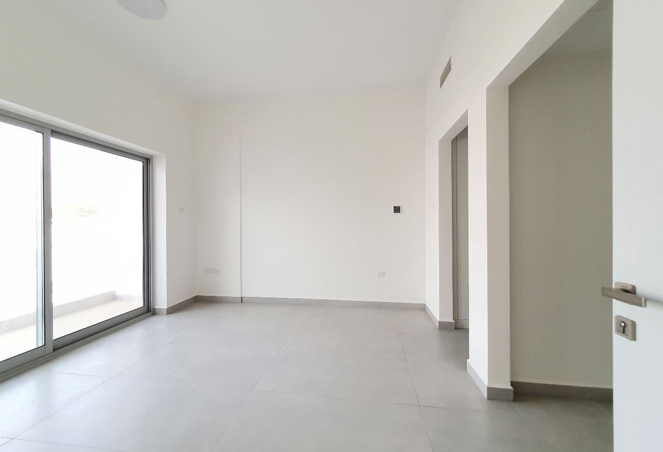 Burj View I Low Rise I Spacious I Very Bright photo 9