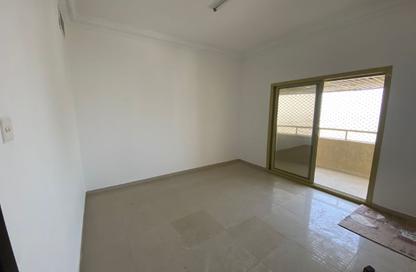 Apartment - 3 Bedrooms - 3 Bathrooms for rent in Safia Tower - Al Majaz 3 - Al Majaz - Sharjah