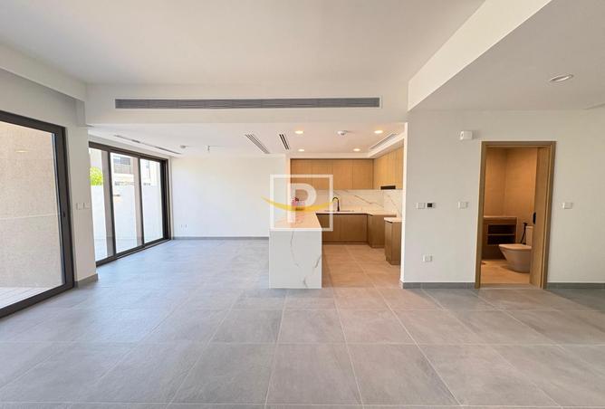 82811152 - صورة العقار 2