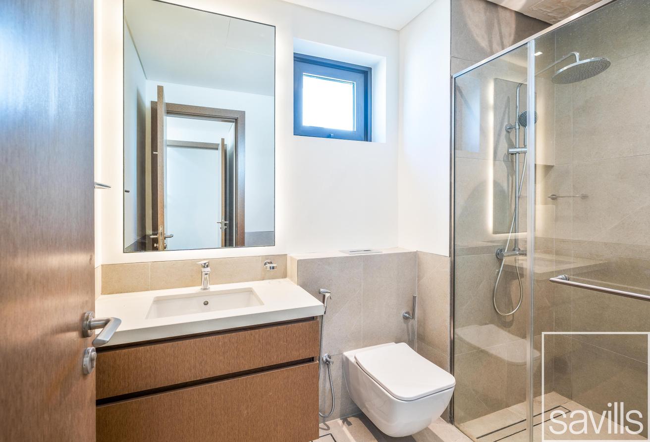 Corner Unit | Best Price | Maids Room photo 8