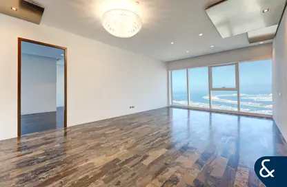 Apartment - 3 Bedrooms - 4 Bathrooms for sale in Damac Heights - Dubai Marina - Dubai