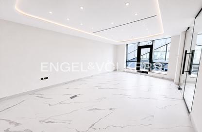 Office Space - Studio - 1 for rent in The Regal Tower - Business Bay - Dubai Office Space - Studio - 1 for rent in The Regal Tower - Business Bay - Dubai
