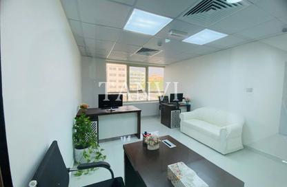 Office Space - Studio - 1 for rent in Silver Home Building - Hor Al Anz - Deira - Dubai