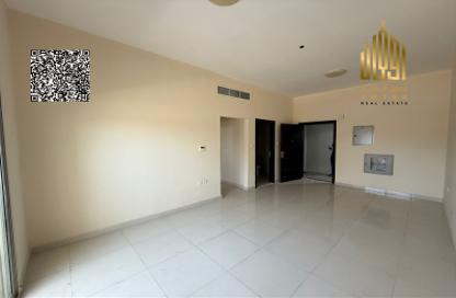 Apartment - 2 - 2 for rent in Al Jurf Industrial 3 - Al Jurf Industrial - Ajman