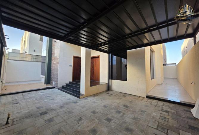 97378569 - Property Image 2