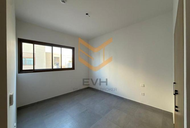 90063806 - Property Image 3