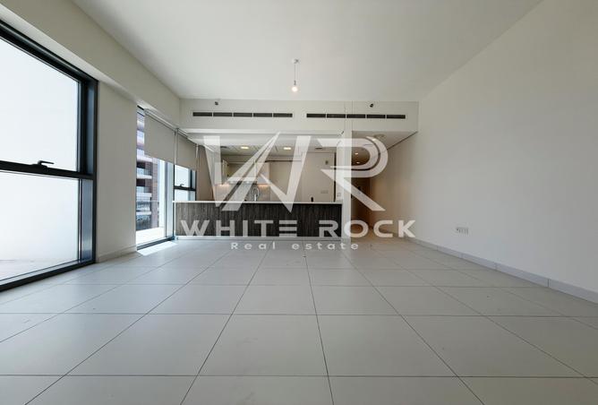 79427739 - Property Image 2