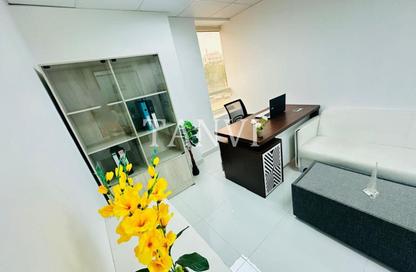 Office Space - Studio - 1 Bathroom for rent in Silver Home Building - Hor Al Anz - Deira - Dubai