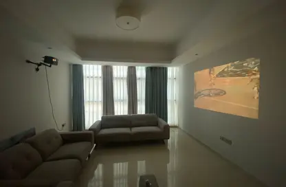 Apartment - 2 Bedrooms - 3 Bathrooms for rent in Gulfa Towers - Al Rashidiya 1 - Al Rashidiya - Ajman