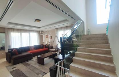 Villa - 3 Bedrooms - 5 Bathrooms for rent in Villa Lantana 1 - Villa Lantana - Dubai Science Park - Dubai