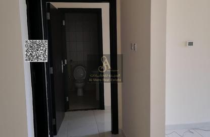 Apartment - 1 - 2 for sale in Paradise Lakes Tower B4 - Paradise Lakes Towers - Emirates City - Ajman