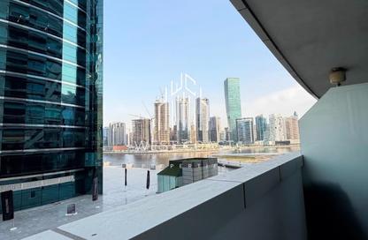 Apartment - 1 Bedroom - 2 Bathrooms for rent in Bay's Edge - Business Bay - Dubai