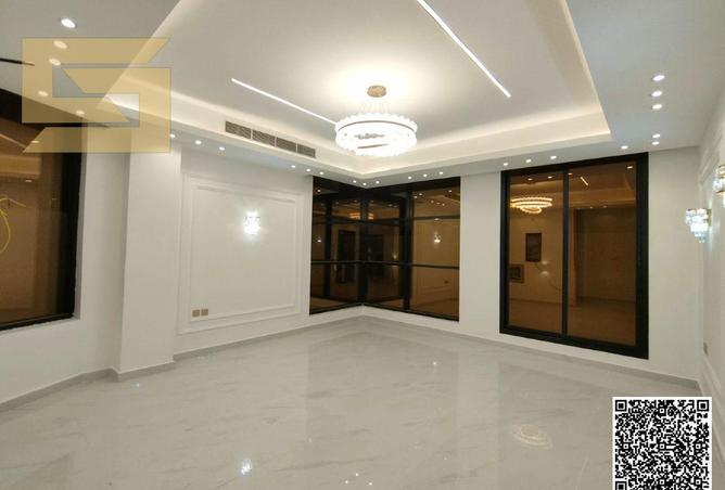 76962381 - Property Image 3