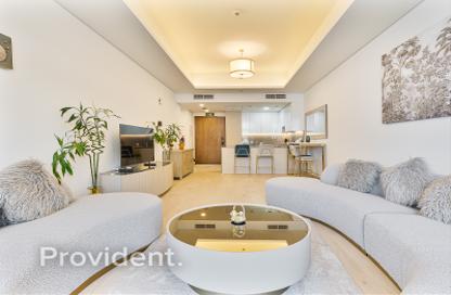 Apartment - 1 - 2 for sale in Azizi Mina - The Crescent - Palm Jumeirah - Dubai
