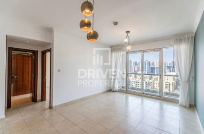 Apartment - 1 - 1 for rent in The Fairways West - The Fairways - The Views - Dubai Apartment - 1 - 1 for rent in The Fairways West - The Fairways - The Views - Dubai