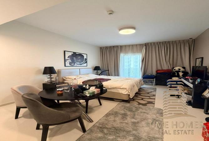 84063925 - Property Main Image