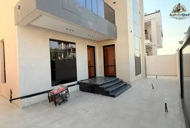 160542498 - Property Image 2