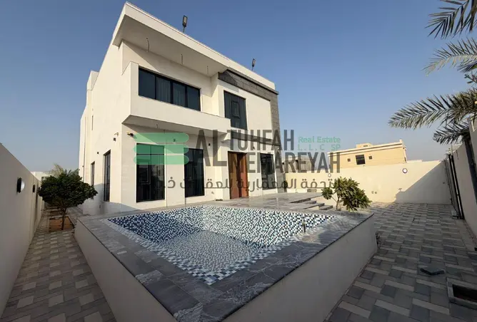 145962591 - Property Image 2