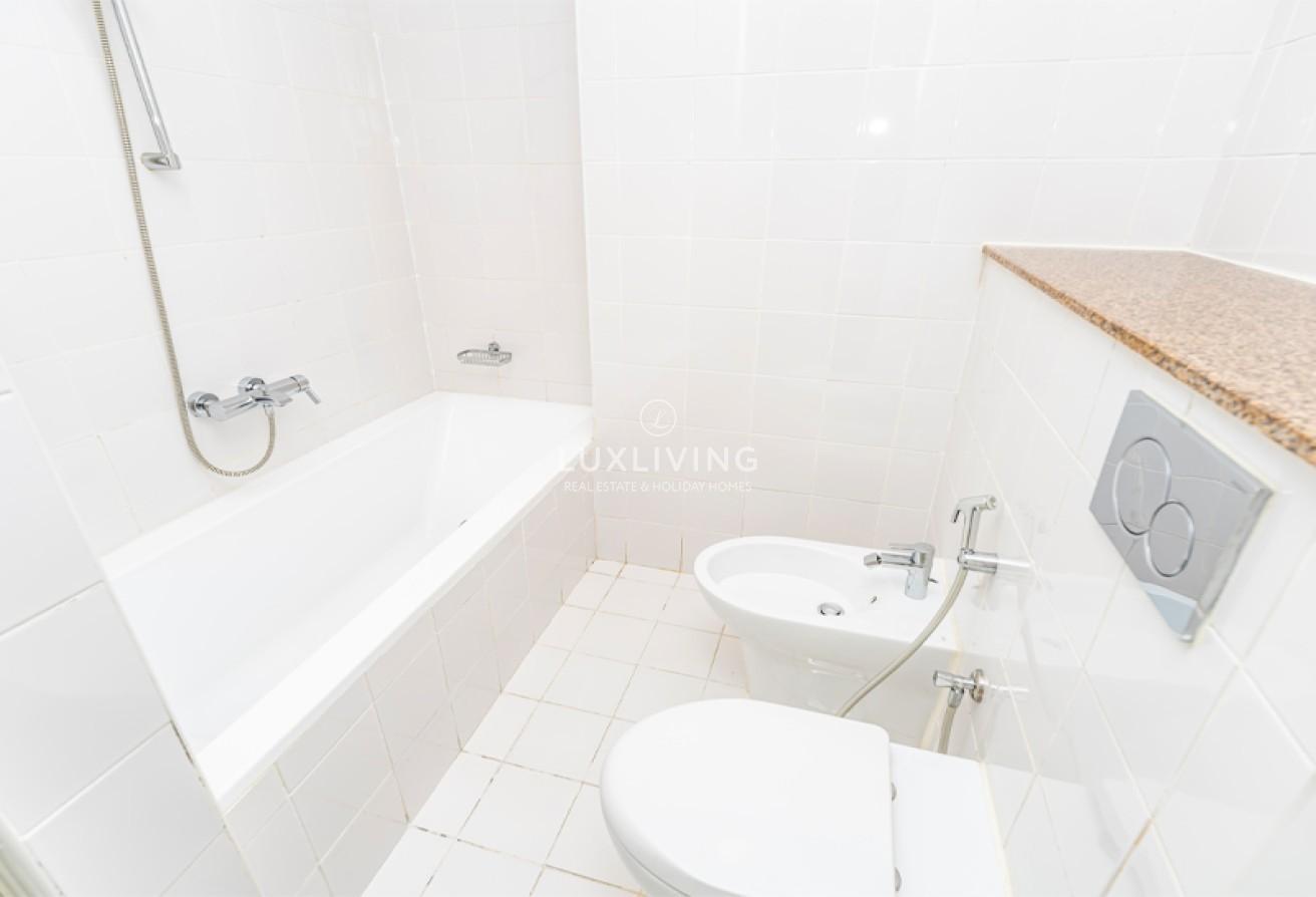 Beachfront Villa | Vacant | Best Deal photo 18