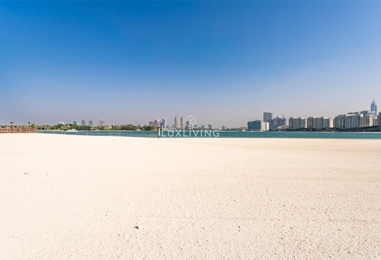 Beachfront Villa | Vacant | Best Deal photo 24