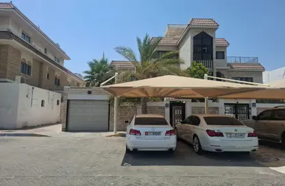 Villa - 3 Bedrooms - 4 Bathrooms for rent in Al Karamah - Abu Dhabi Villa - 3 Bedrooms - 4 Bathrooms for rent in Al Karamah - Abu Dhabi