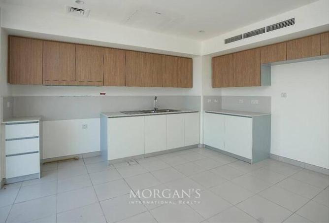62463867 - Property Image 3